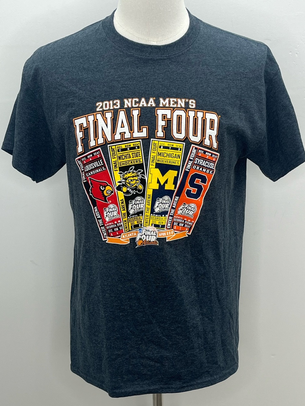 Blue 84 Mens 2013 NCAA Men's Final Four Basketball Championship T-Shirt  Medium